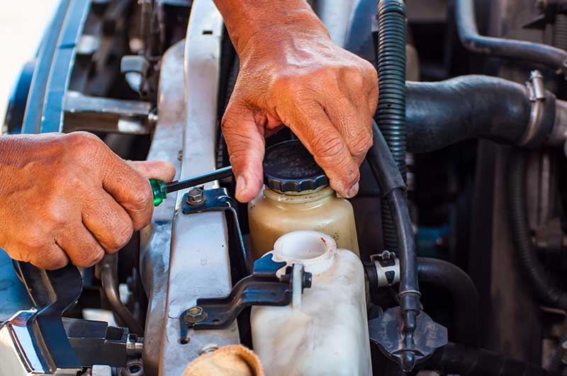 RS829881_GettyImages-689284400 vehicle repairs